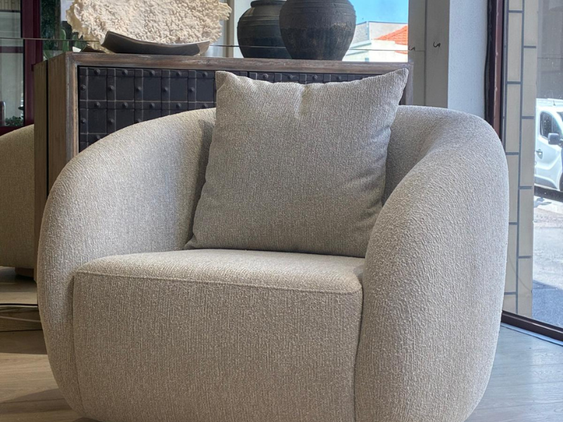 Santos Armchair thumbnail 3