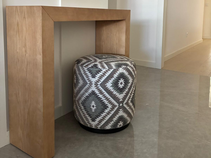 Single Stool