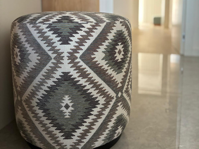 Single Stool thumbnail 3