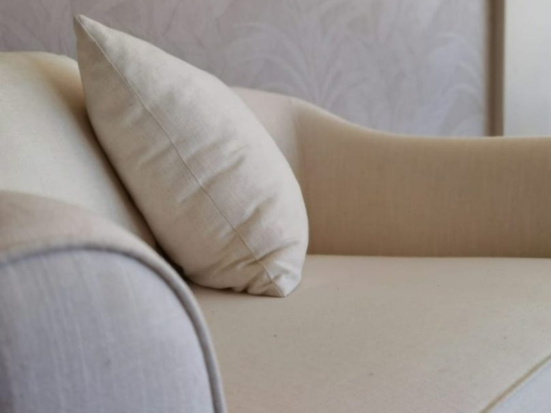 Onyx Sofa thumbnail 4