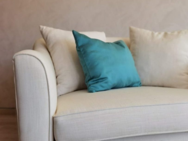 Onyx Sofa thumbnail 3