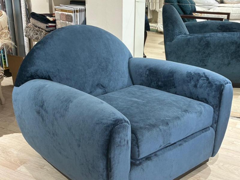 Mary Sofa thumbnail 5